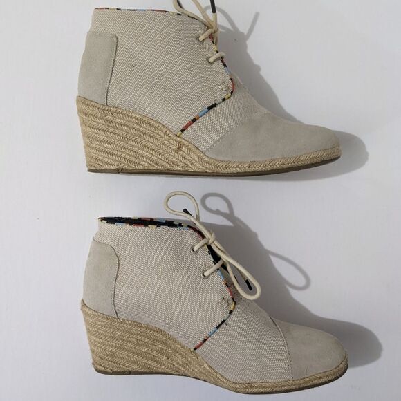 TOMS Womens 9.5 Wedges Tan Booties Whisper Desert Wedge Boot 9 1/2 Suede Shoes - Picture 5 of 14